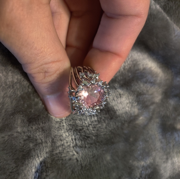 Rings - Picture 2 of 4